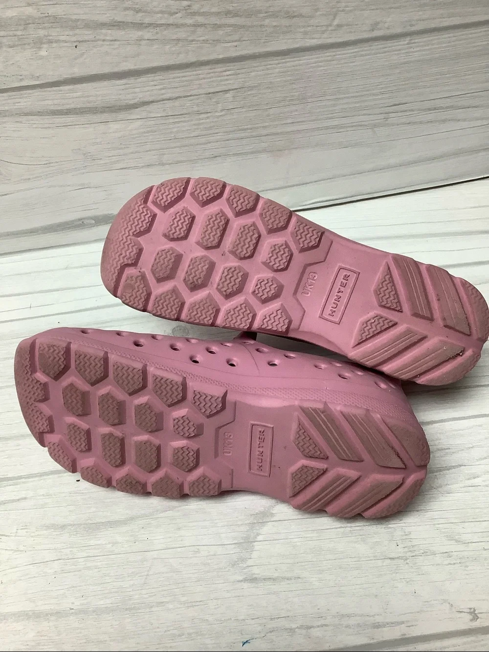 Hunter Kids Perforated Water Shoes